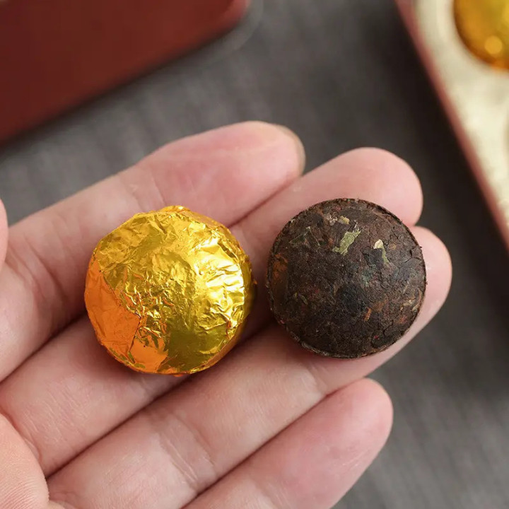 Чай Шу Пуэр | Міні-точа 15 штук | Подарунковий набір у Металевій коробці