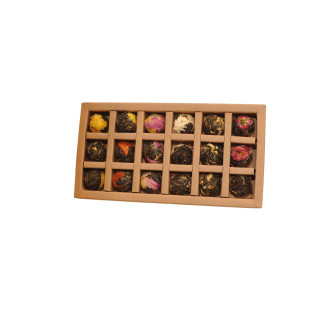 Набір в'язаного китайського чаю Шен Пуер "Перлина Дракона". Розкрита упаковка. 18 чайних перлин.